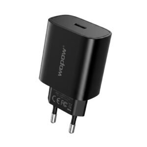 QUICK CHARGER WD05 PD25W fast charge fast charger in lebanon
